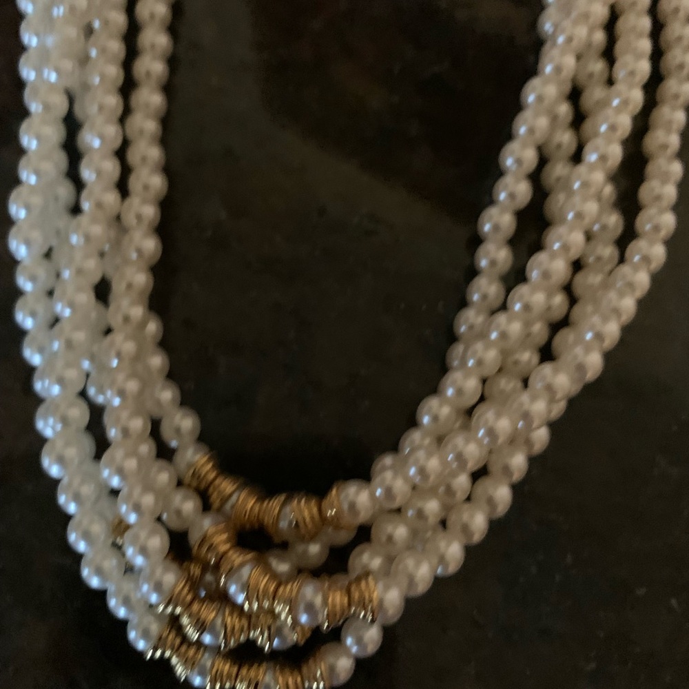 Vintage Faux Pearls and Beads Necklace - Picture 2 of 3